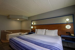 AmericInn by Wyndham Monroe