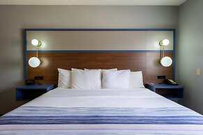 AmericInn by Wyndham Monroe
