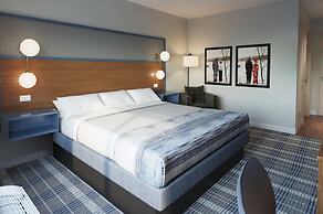 AmericInn by Wyndham Monroe