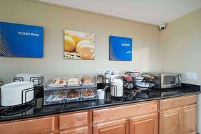 Comfort Suites Red Bluff near I-5