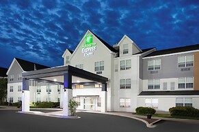 Holiday Inn Express & Suites Port Washington