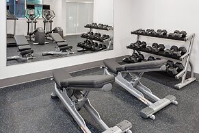 Holiday Inn Express & Suites Port Washington by IHG