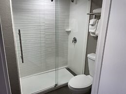 Motel 6 San Diego, CA - Southbay