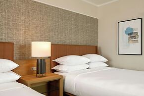 Sheraton Grand Sacramento Hotel