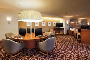Sheraton Grand Sacramento Hotel