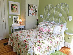 Pettigru Place Bed & Breakfast