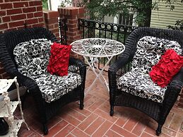 Pettigru Place Bed & Breakfast