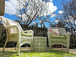 Pettigru Place Bed & Breakfast