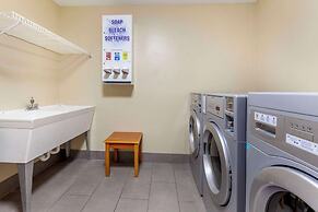 MainStay Suites Dubuque at Hwy 20