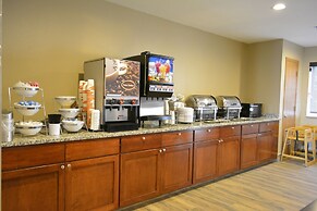 MainStay Suites Dubuque at Hwy 20