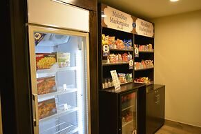 MainStay Suites Dubuque at Hwy 20