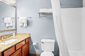 MainStay Suites Addison-Dallas
