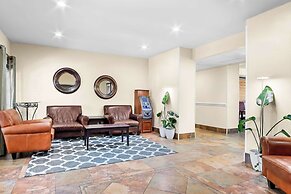 MainStay Suites Addison-Dallas
