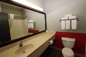 Super 8 by Wyndham Perryville