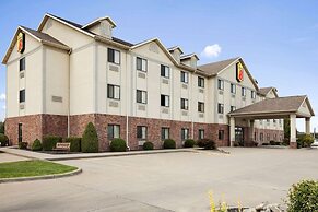 Super 8 by Wyndham Perryville
