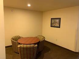Super 8 by Wyndham Perryville