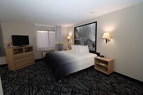 Super 8 by Wyndham Perryville