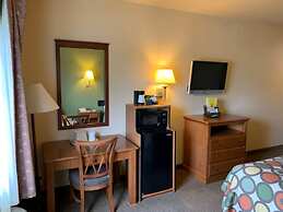 Super 8 by Wyndham Perryville