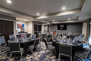 Four Points by Sheraton Charlotte - Lake Norman