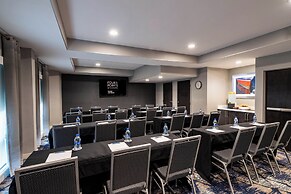 Four Points by Sheraton Charlotte - Lake Norman