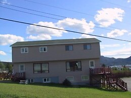 Comerford's Ocean View Efficiency Units