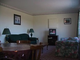 Comerford's Ocean View Efficiency Units