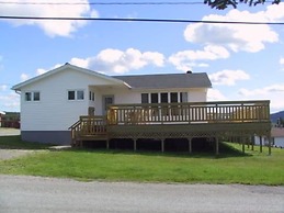 Comerford's Ocean View Efficiency Units