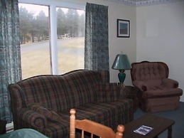 Comerford's Ocean View Efficiency Units