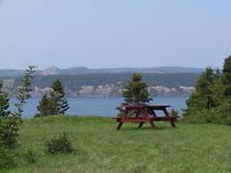 Comerford's Ocean View Efficiency Units