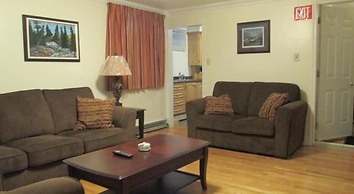 Comerford's Ocean View Efficiency Units