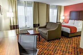 Charlotte Suites