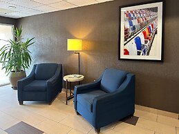 Charlotte Suites