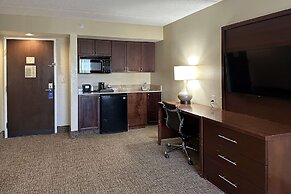 Comfort Suites Airport