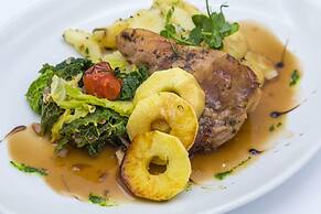 Best Western Moores Central Hotel