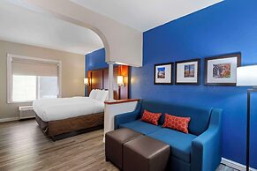 Comfort Suites St Charles - St Louis