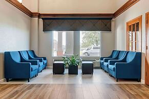 Comfort Suites St Charles - St Louis