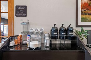 Comfort Suites St Charles - St Louis