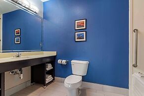 Comfort Suites St Charles - St Louis