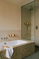 Chambers Hotel Central Park South, Sonder by Marriott Bonvoy