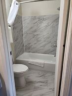 Quality Inn Cleveland Airport