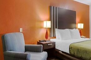 Quality Inn Columbus - East