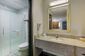 Quality Inn Columbus - East