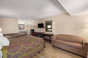 Super 8 by Wyndham Fort Mitchell Cincinnati Area