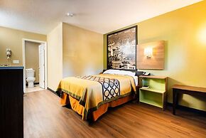 Super 8 by Wyndham Cincinnati/Springdale OH