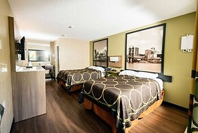 Super 8 by Wyndham Cincinnati/Springdale OH