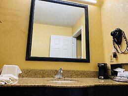 Super 8 by Wyndham Cincinnati/Springdale OH