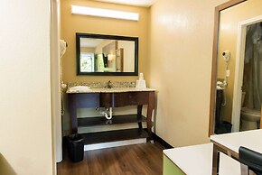 Super 8 by Wyndham Cincinnati/Springdale OH