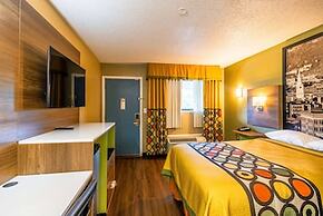 Super 8 by Wyndham Cincinnati/Springdale OH