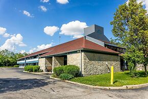 Super 8 by Wyndham Cincinnati/Springdale OH