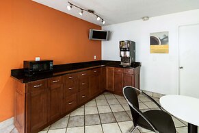 Motel 6 Dayton, OH - Englewood